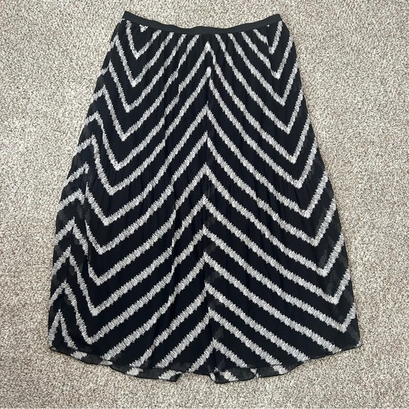 Chico's Dresses & Skirts - Chico's Black and White Zigzag Midi Skirt Chevron Casual XL